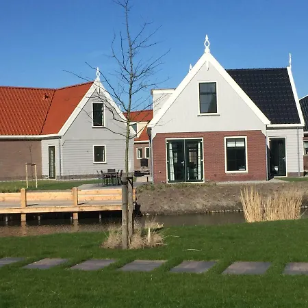 Hébergement de vacances Luxurious Water