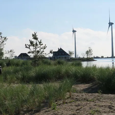 Luxurious Water Hébergement de vacances *