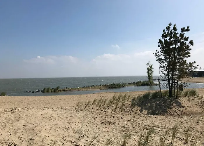 Vakantiehuis Luxurious Water