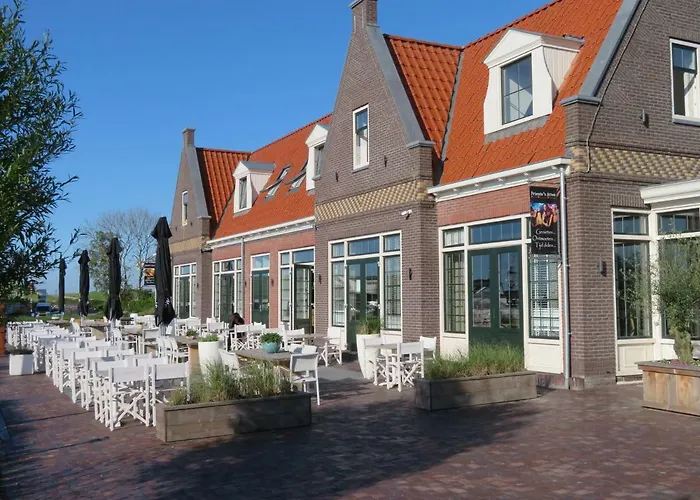 Vakantiehuis Luxurious Water *