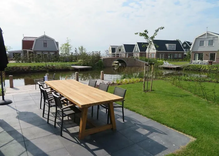 Vakantiehuis Luxurious Water