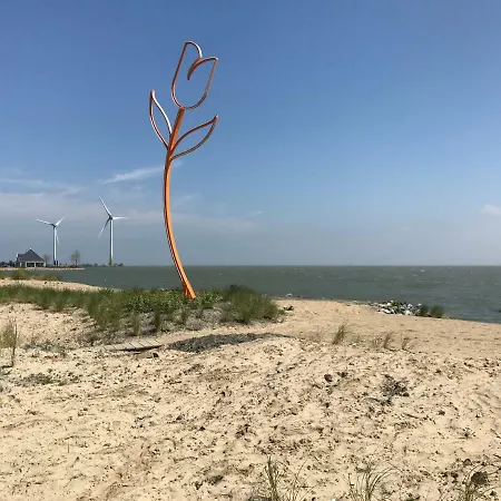 Luxurious Water בית נופש